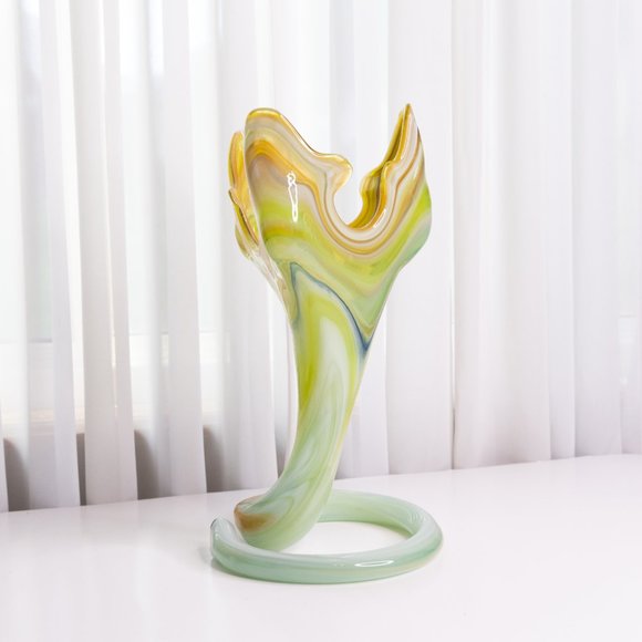 [ SOLD ] Vintage Sooner Glass Trumpet Vase Handblown - Picture 3 of 14